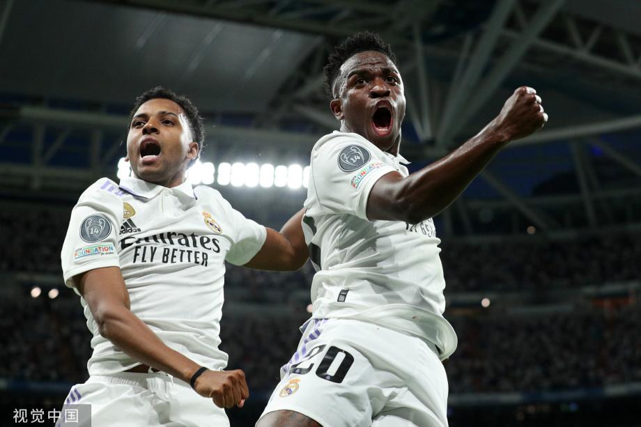 轻球员更多 轻球员更多