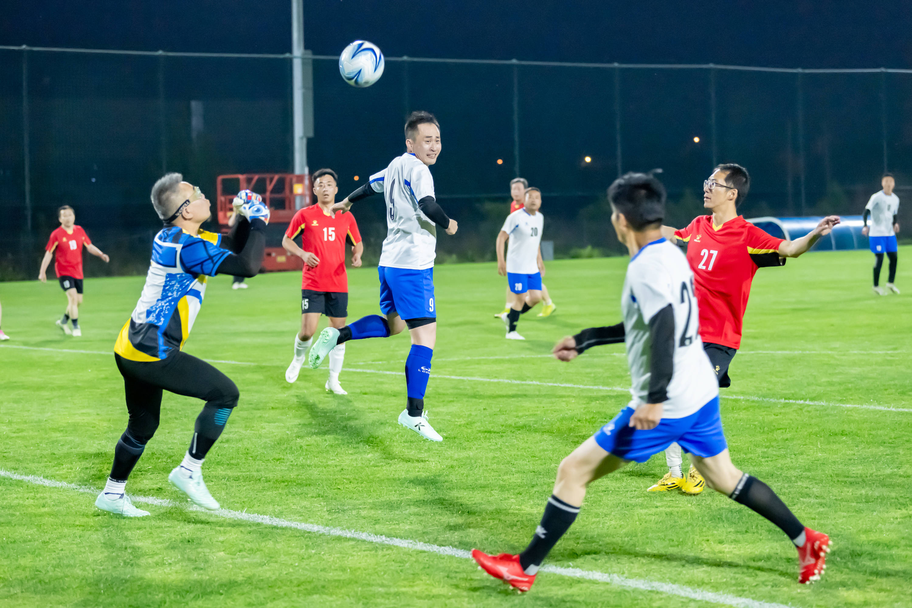 年轻球员的 年轻球员的