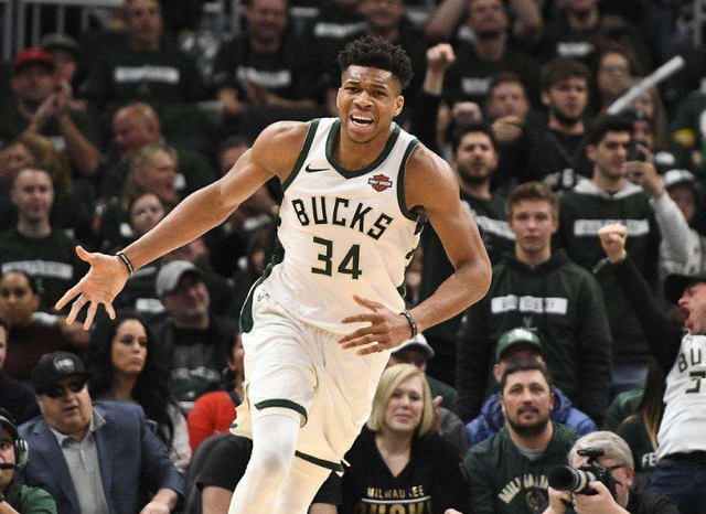 杨佩琪在前 杨佩琪在前