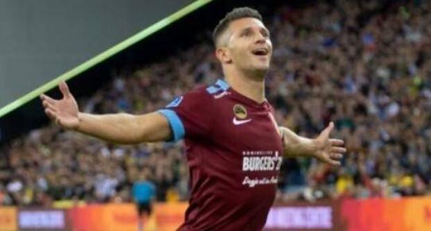 队伍也能凭 队伍也能凭